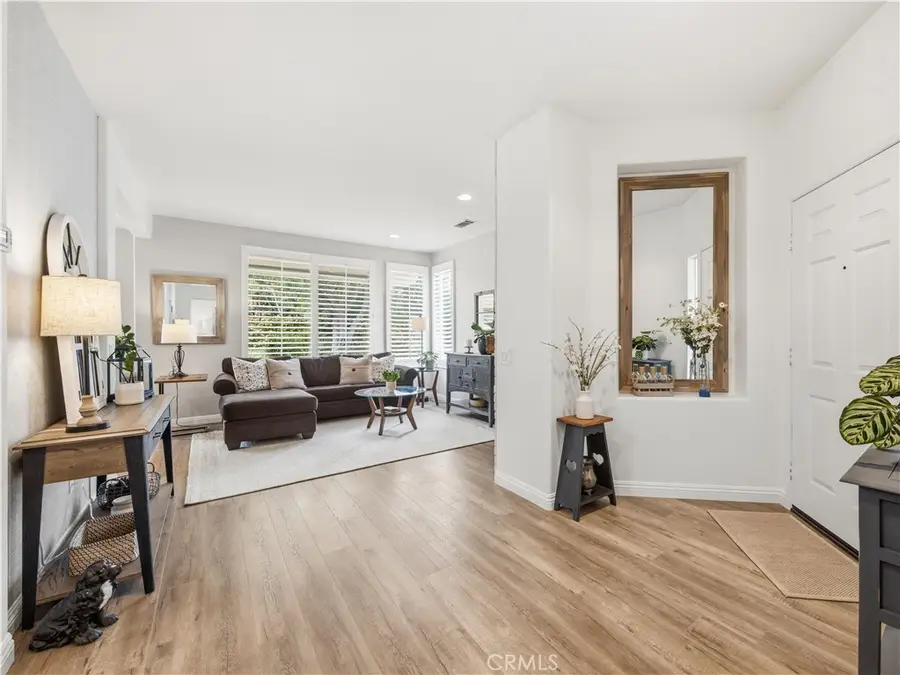 23653 Silverhawk, Valencia, CA 91354 - #3