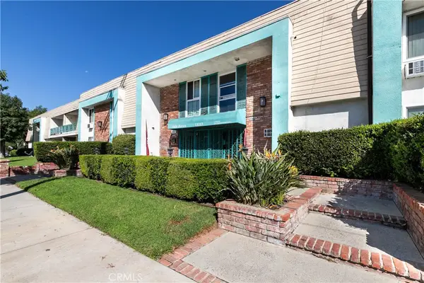 13313 Oxnard, Van Nuys, CA 91401