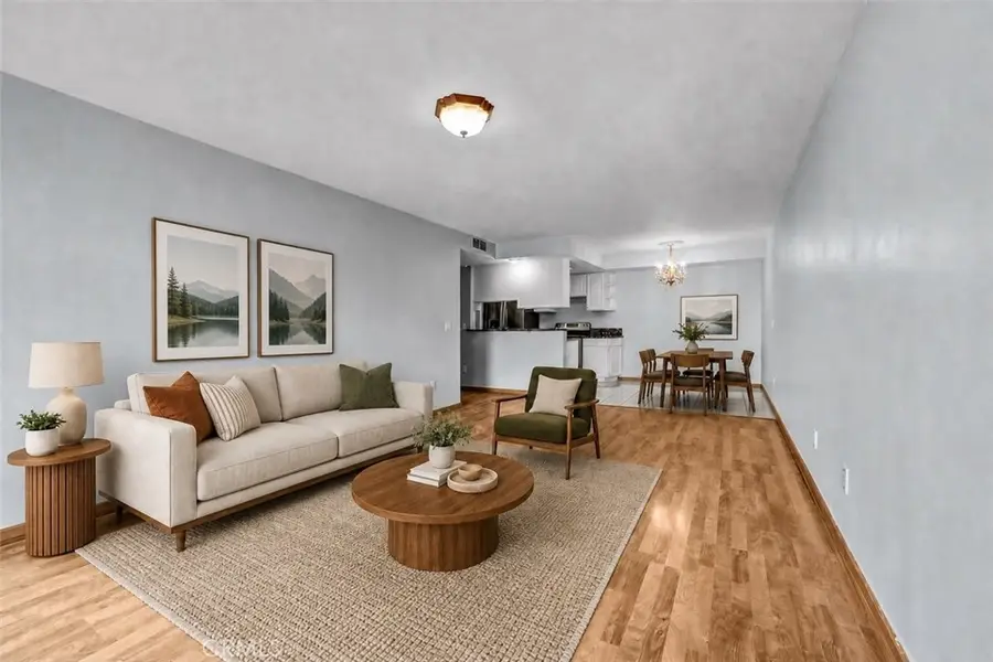 1517 E Garfield Avenue #24, Glendale, CA 91205 - #3