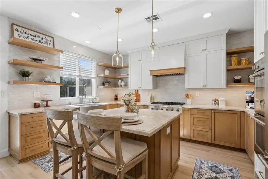 13422 Red Hawk Drive, Sylmar, CA 91342 - #2