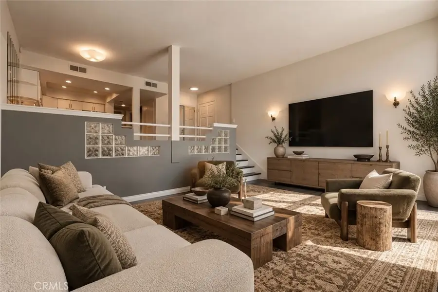 23401 Park Sorrento #3, Calabasas, CA 91302 - #3