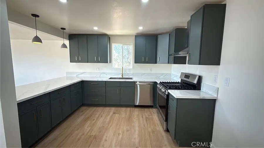 716 W Church Avenue, Ridgecrest, CA 93555 - #3
