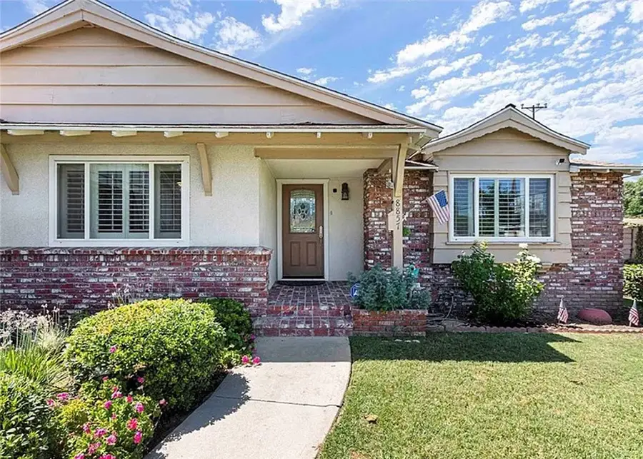 8857 Swinton Avenue, North Hills, CA 91343 - #2