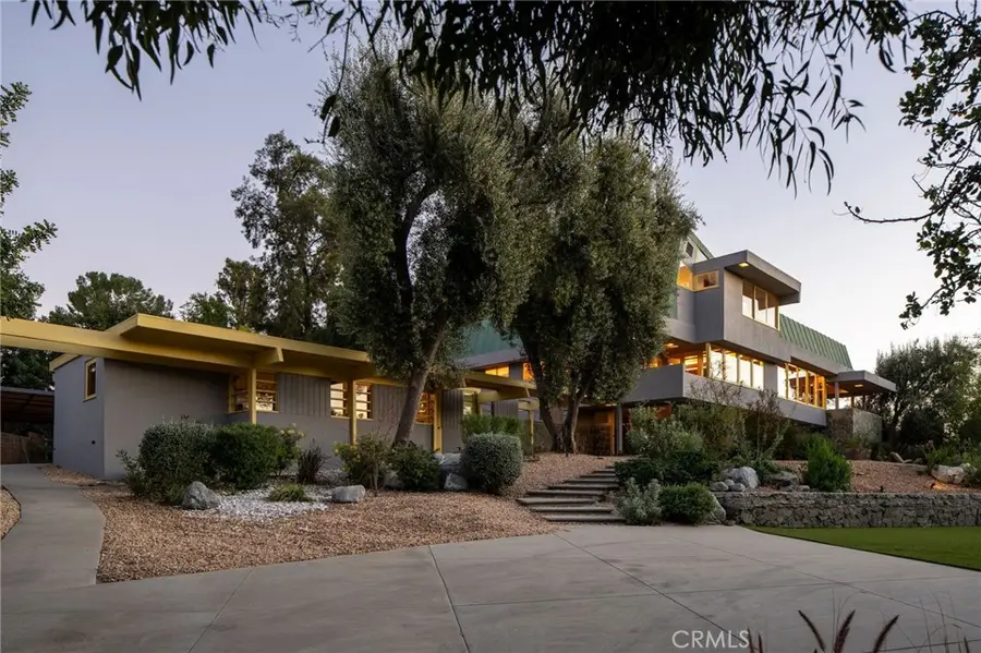 19950 Collier Street, Woodland Hills, CA 91364 - #2