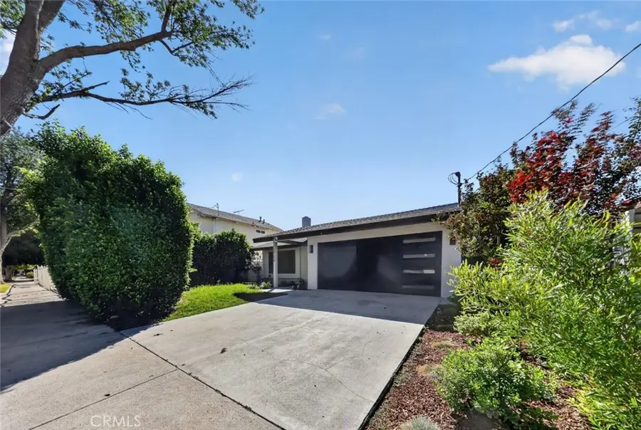 20254 Leadwell Street, Canoga Park, CA 91306 - #2