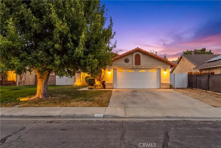 2811 E La Vida Drive, Lancaster, CA 93535 - #2