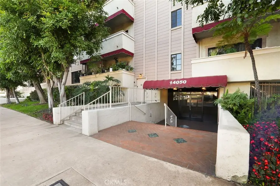 14050 Magnolia Boulevard #213, Sherman Oaks, CA 91423 - #2