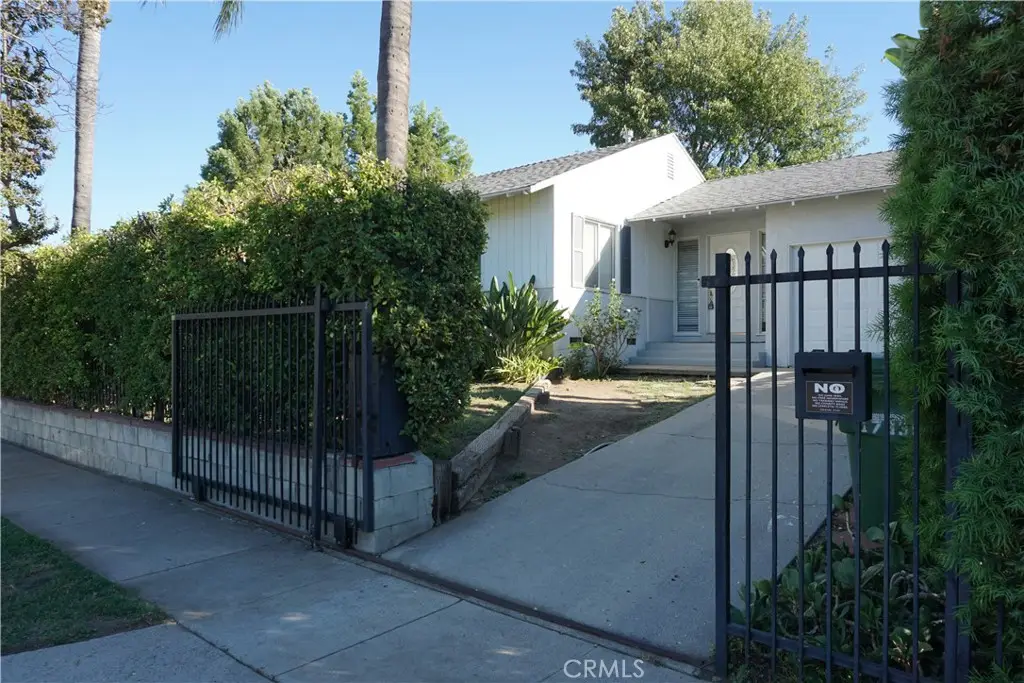 17630 Rhoda Street, Encino, CA 91316 - #1