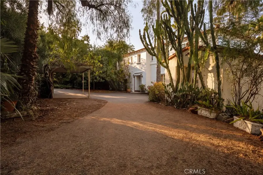 11400 Laurelcrest Drive, Studio City, CA 91604 - #3