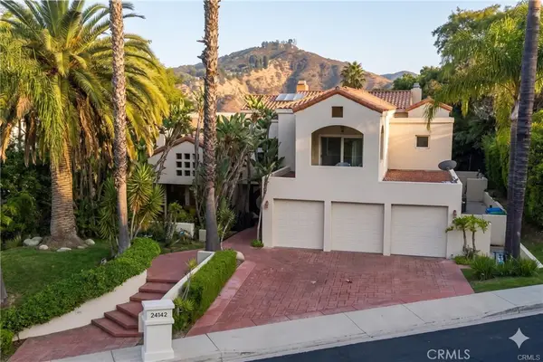 24142 Park Riviera, Calabasas, CA 91302