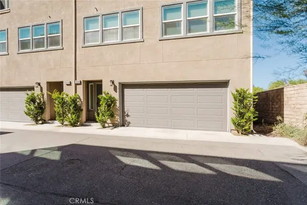 12814 N Watt Lane #A, Sylmar, CA 91342