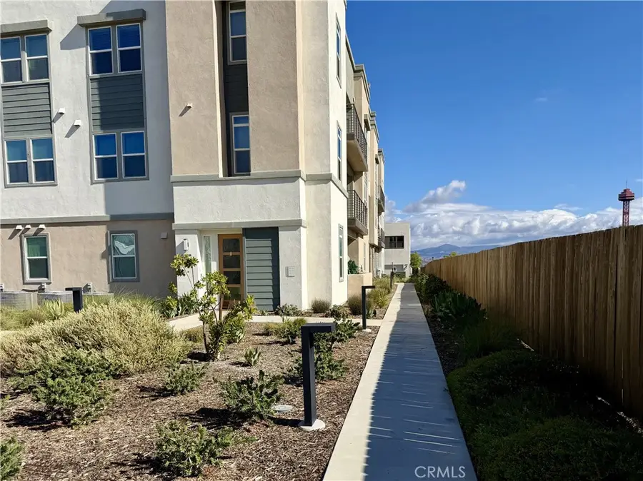 27466 Mercantile Court #305, Valencia, CA 91381 - #2