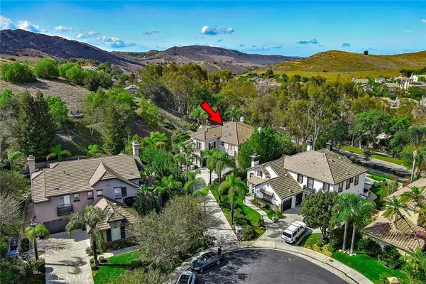 525 Oak Tree Court, Simi Valley, CA 93065