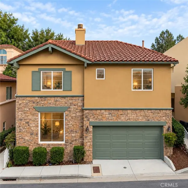 5665 Como Circle, Woodland Hills, CA 91367