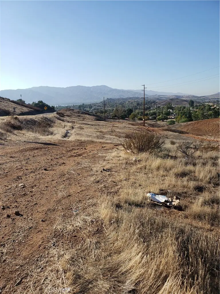 14 E Franklin, Lake Elsinore, CA 92530 - #3