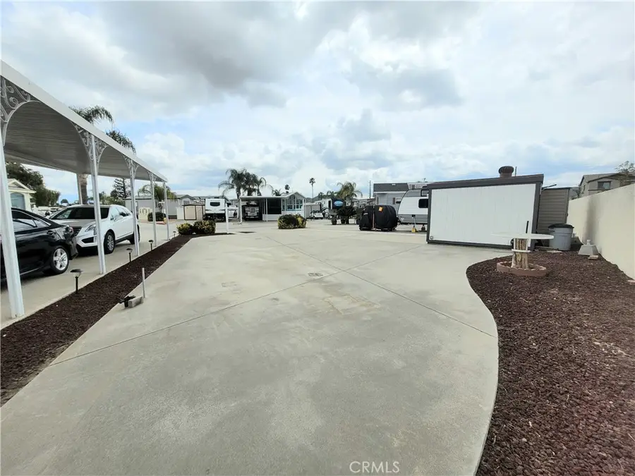 1295 S Cawston Avenue, Hemet, CA 92545 - Image #2