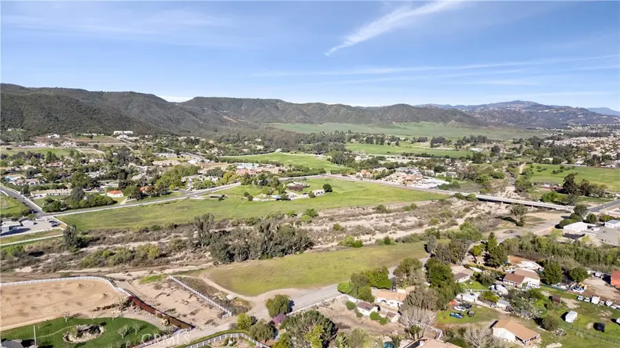 25070 Hayes Avenue, Murrieta, CA 92562 - #2