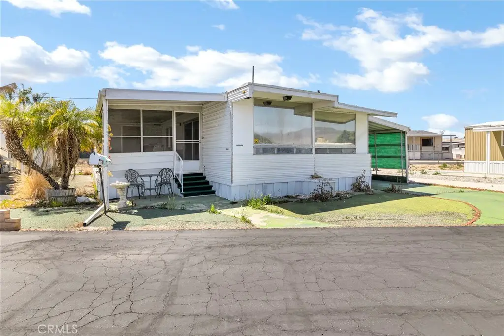44725 E. Florida Avenue #40, Hemet, CA 92544 - #1