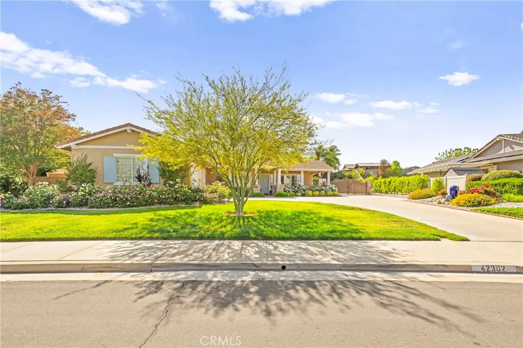 42302 Oregon Trail, Murrieta, CA 92562 - Image #1