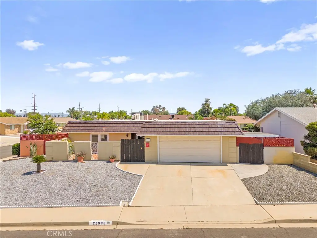 25925 Roanoke Road, Sun City, CA 92586 - Image #1