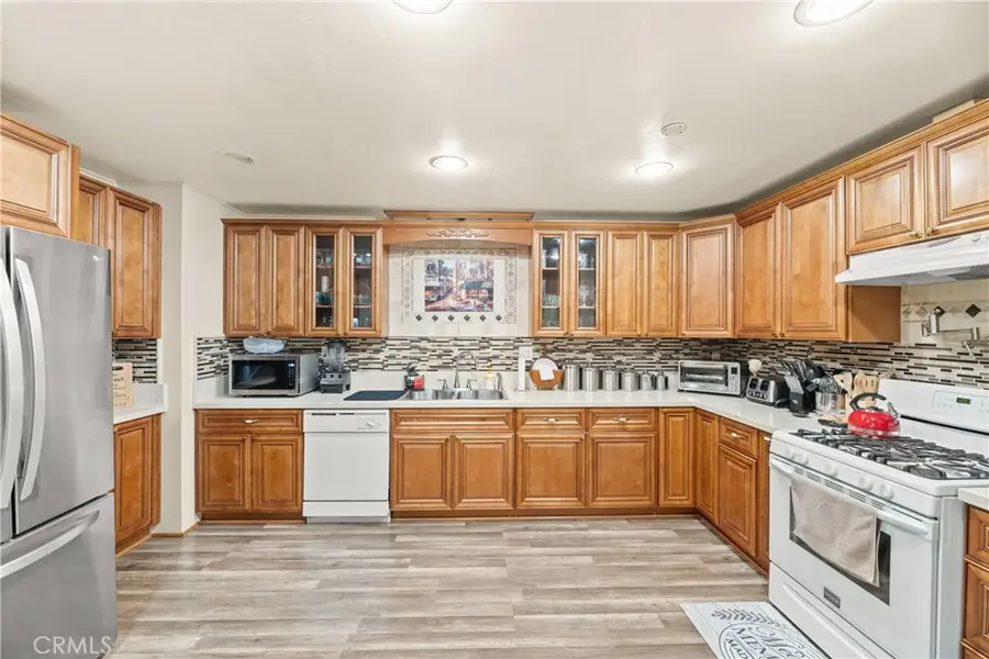 2964 Silver Oak Way, Hemet, CA 92545 - Image #2