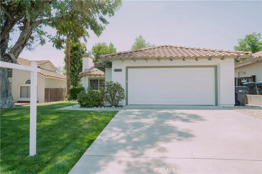 25205 Via Las Lomas, Murrieta, CA 92562 - Image #2