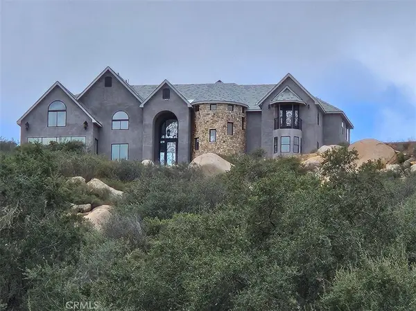 42125 Calle Paramo, Murrieta, CA 92562