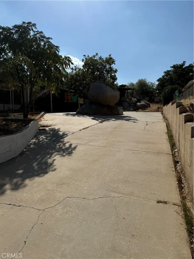 540 Iroquois, Perris, CA 92570 - Image #2