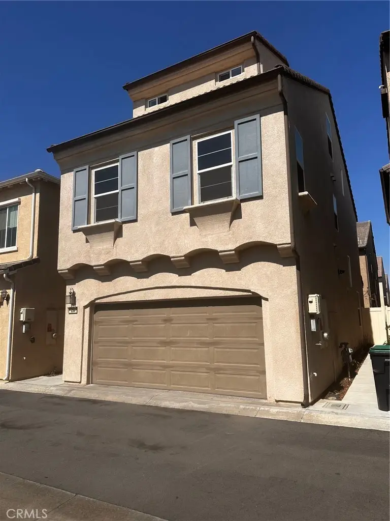 3827 Grant Street #28, Corona, CA 92879 - Image #2