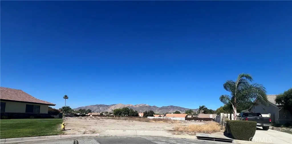 3702 English, Hemet, CA 92544 - #1