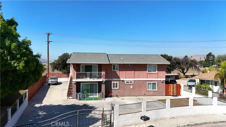 381 Carmel Way, Hemet, CA 92545 - Image #3