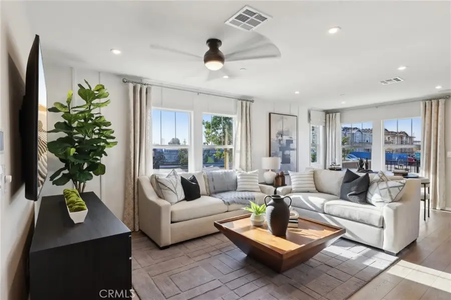 15513 April Dawn Way #5, Fontana, CA 92336 - Image #2