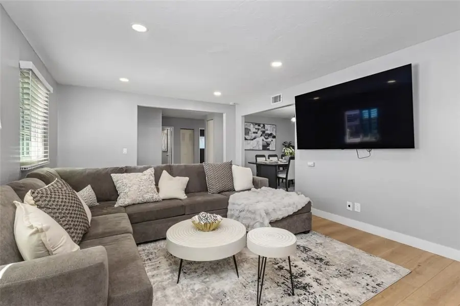 123 E Wilson, Orange, CA 92867 - Image #3