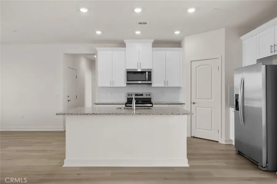 14811 Indigo, Apple Valley, CA 92307 - Image #2