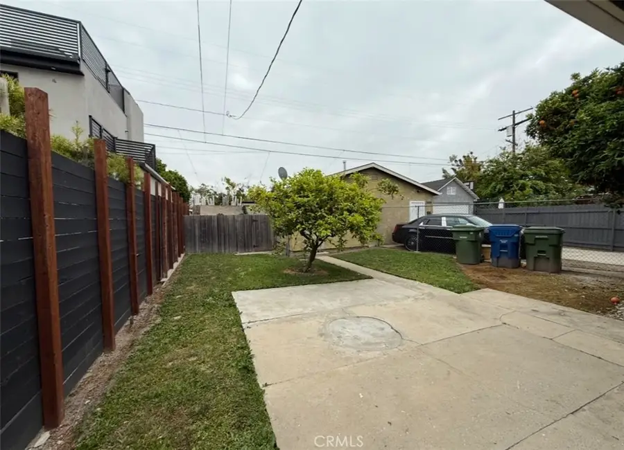 5442 6th, Los Angeles, CA 90043 - #3