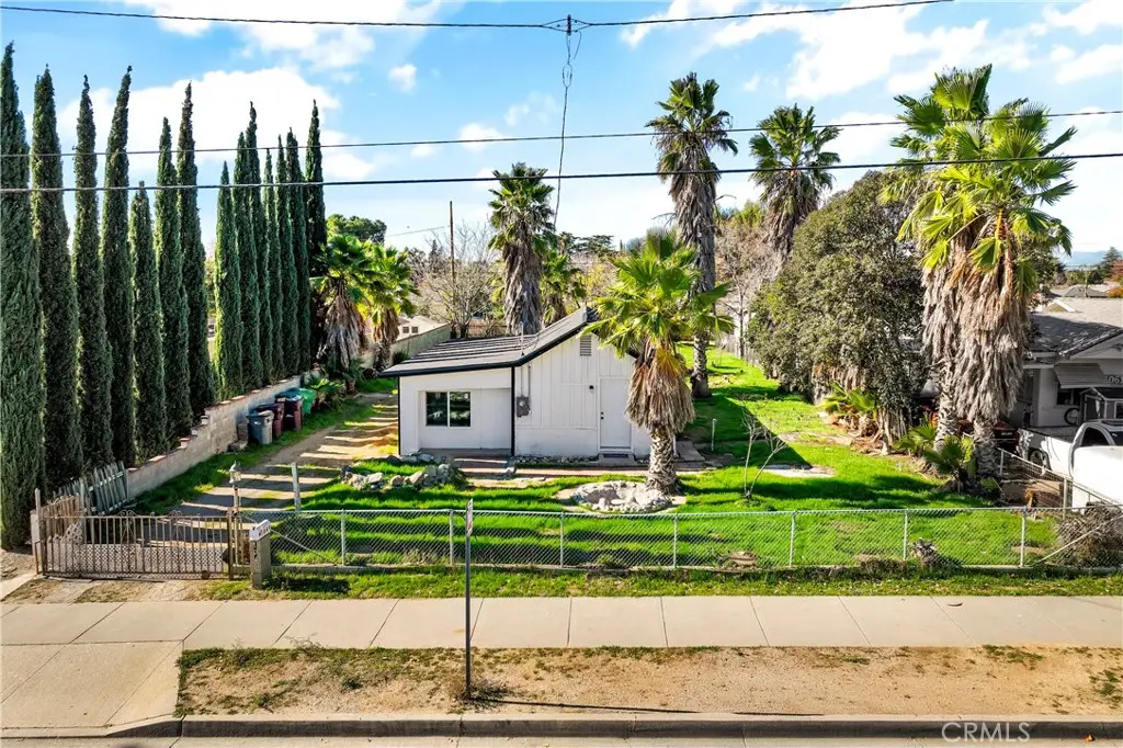 1049 Beaumont, Beaumont, CA 92223 - Image #1