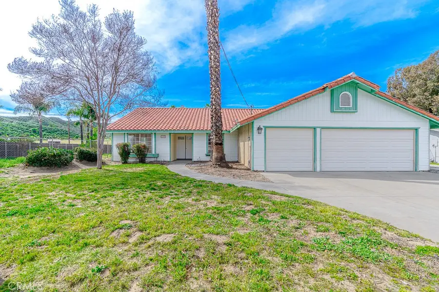 669 N Meridian, Hemet, CA 92544 - #2