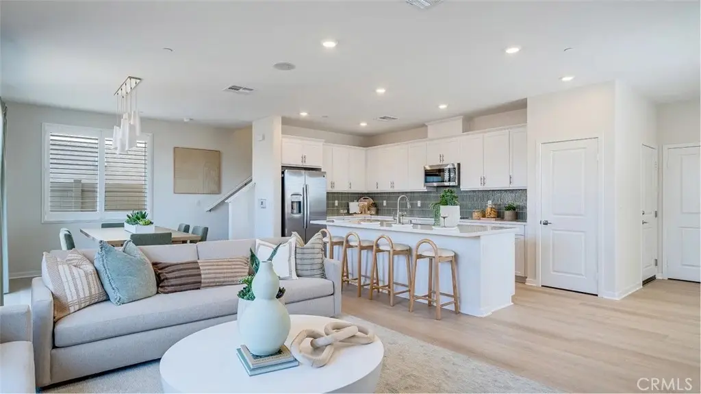 3201 Silo Paseo, Ontario, CA 91761 - #1