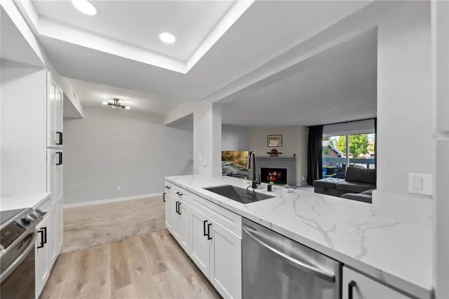 1040 E Washington, Escondido, CA 92025 - #3