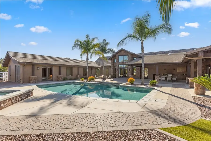 41570 Avenida Bordeaux, Temecula, CA 92592 - #2