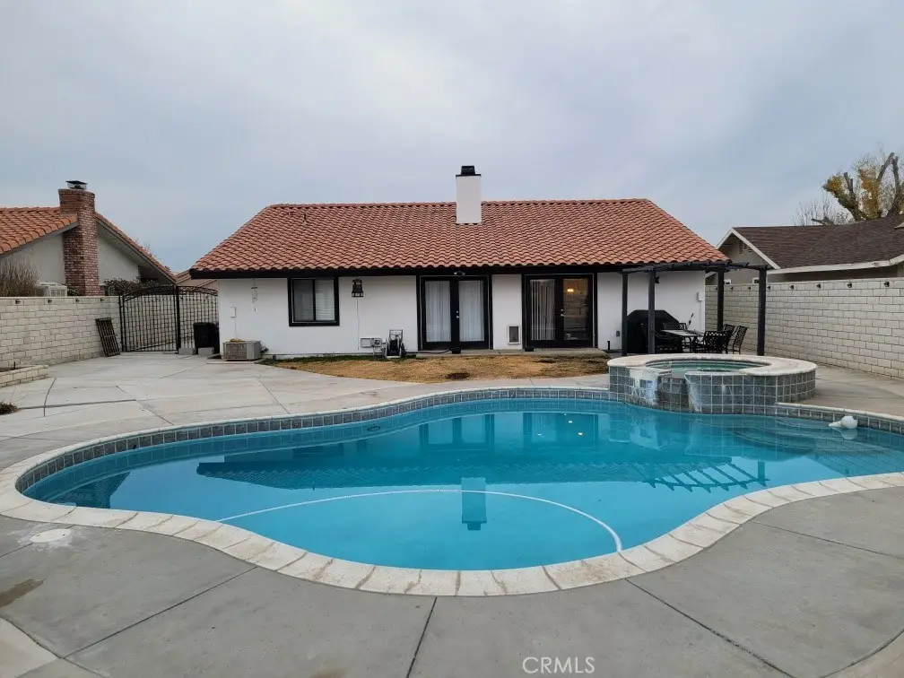 13535 Driftwood, Victorville, CA 92395 - #1