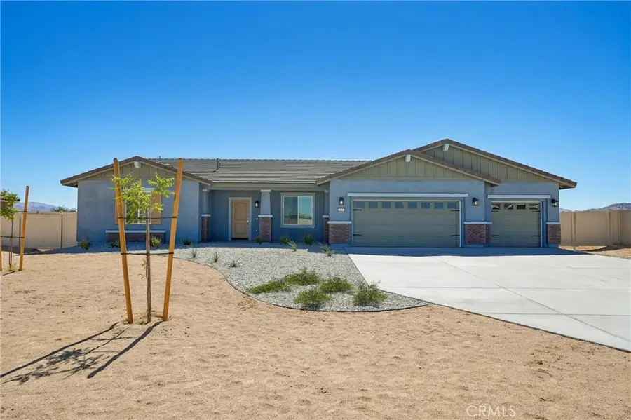 14873 Desert Lily Court, Apple Valley, CA 92307 - #2