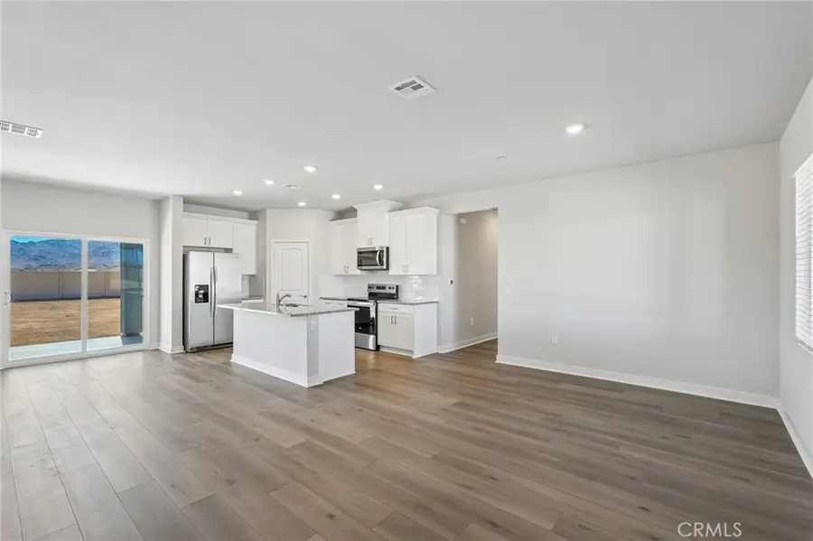 14873 Desert Lily Court, Apple Valley, CA 92307 - #3
