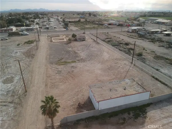 1581 E Hobsonway, Blythe, CA 92225