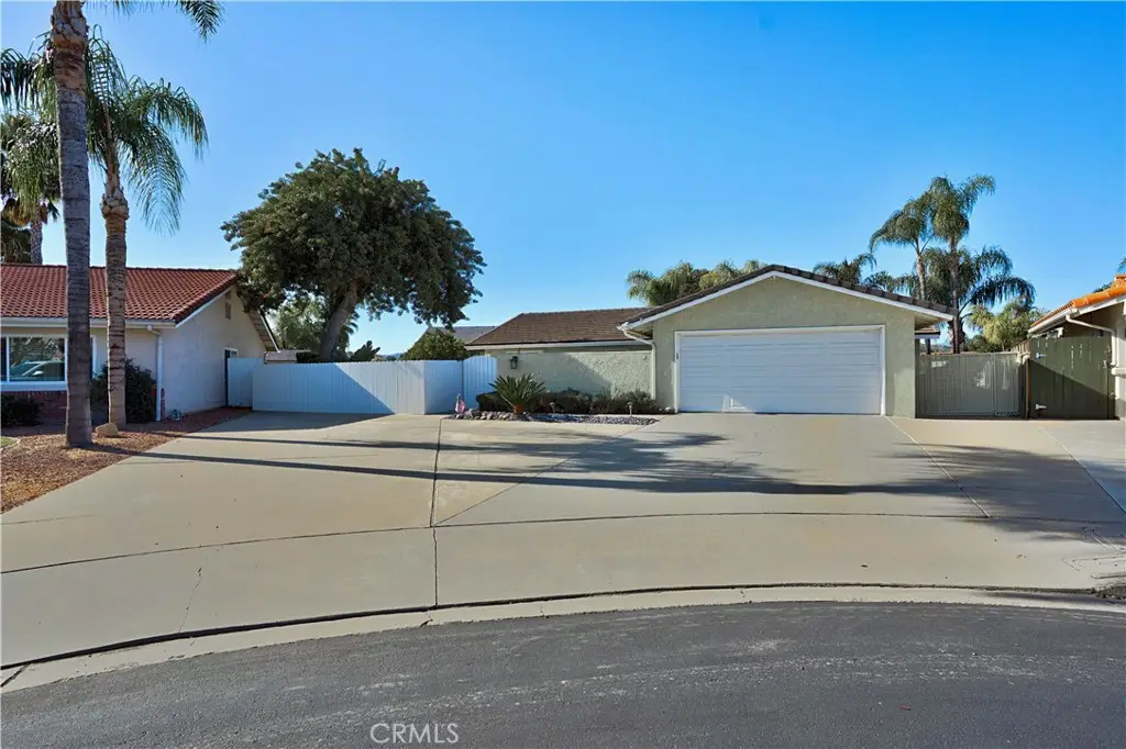 22568 Castle Crag Drive, Canyon Lake, CA 92587 - Image #1