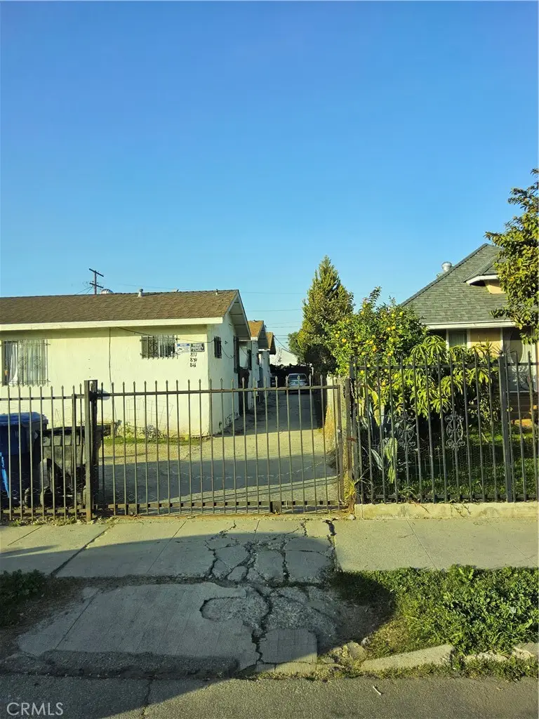 837 W 65th, Los Angeles, CA 90044 - Image #1
