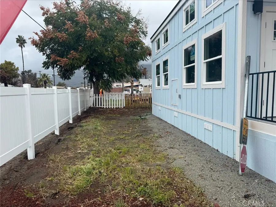 501 S Mistletoe #19, San Jacinto, CA 92582 - #2