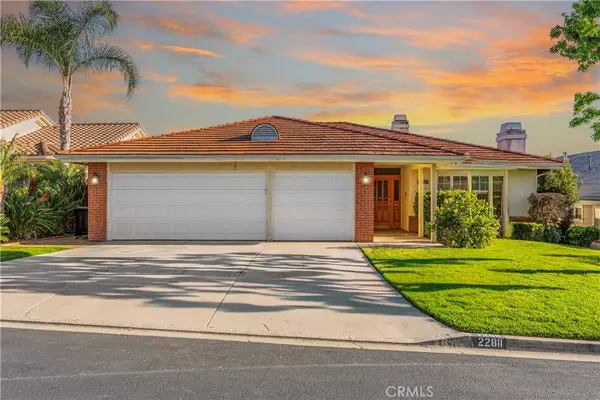 22811 Cove View, Canyon Lake, CA 92587