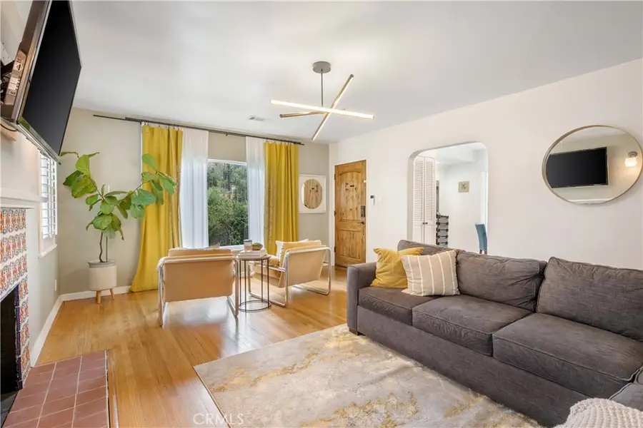 3209 Bennett Drive, Los Angeles, CA 90068 - #3