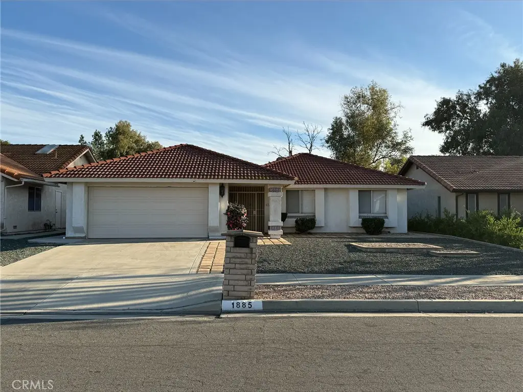 1885 Silver Oak, Hemet, CA 92545 - #1